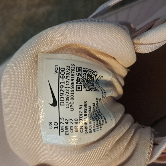 NIKE Quest running shoe - Picture 4 of 5